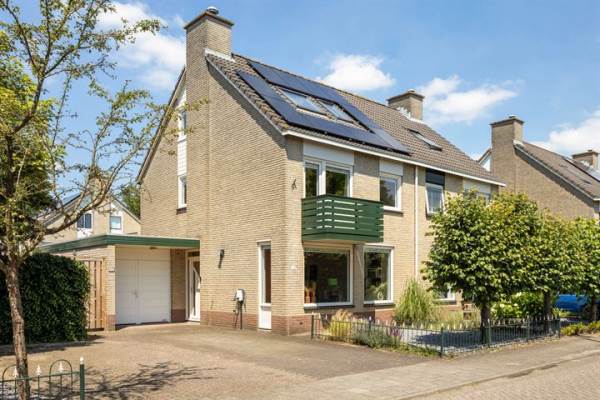 Woning Arie Liemanlaan 42 Apeldoorn