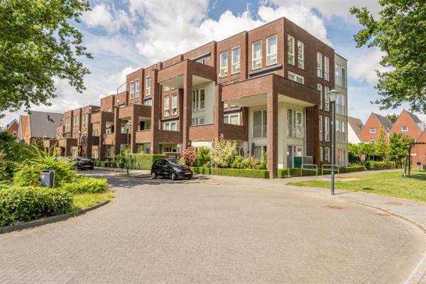 Woning Schaduwrijk 77 Puttershoek