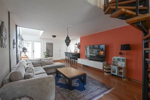 Woning Burgemeester van der Minnelaan 8 Geervliet