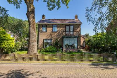 Woning Aykema Burchtstraat 11 Grijpskerk