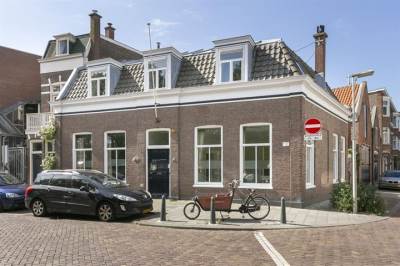 Woning Badhuiskade 25 Den Haag