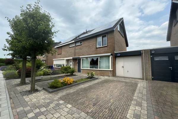 Woning van Kinsbergenlaan 22 Terneuzen