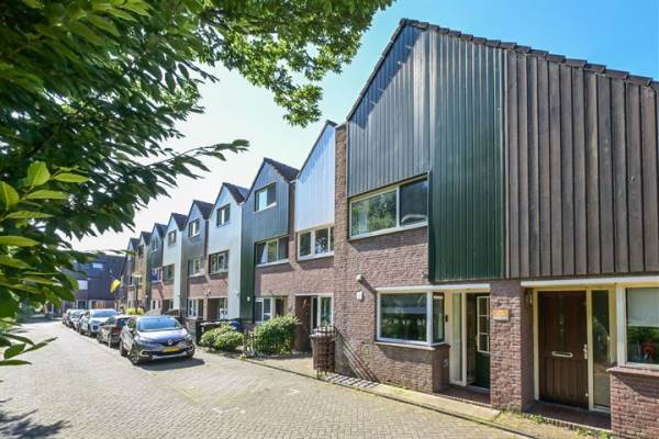 Woning Loevestein 123 Alphen aan den Rijn