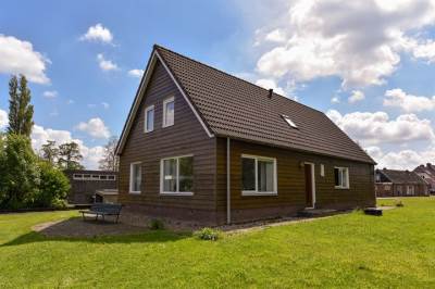 Woning Oudhuijzerweg 89 Wilnis