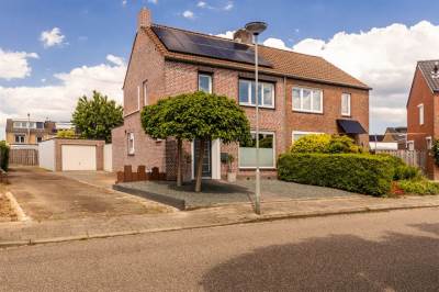 Woning Burg de Witstraat 29 Elsloo (LI)