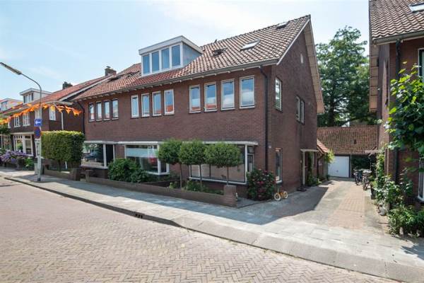 Woning Burg. Gaarlandtstraat 30 Gorinchem