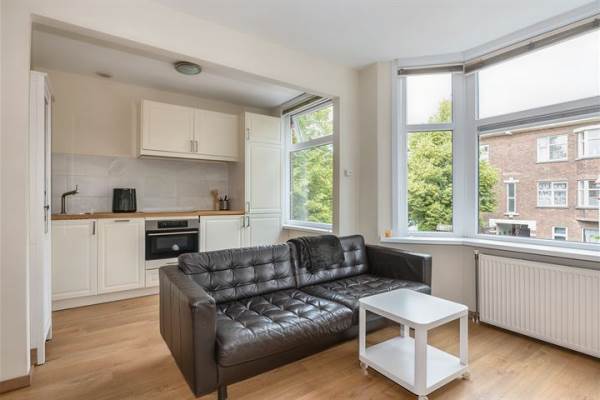 Woning Van Zeggelenlaan 417 Den Haag