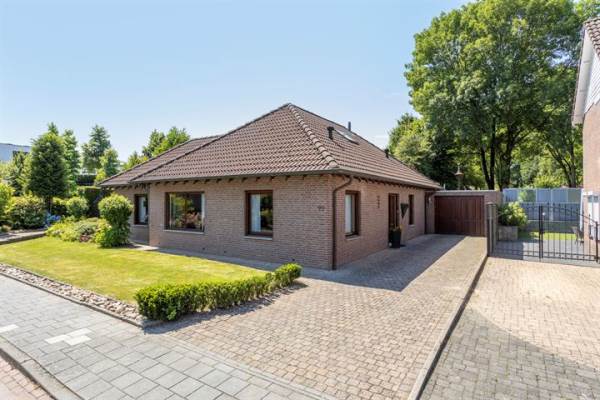 Woning Achter den Hof 77 Amstenrade