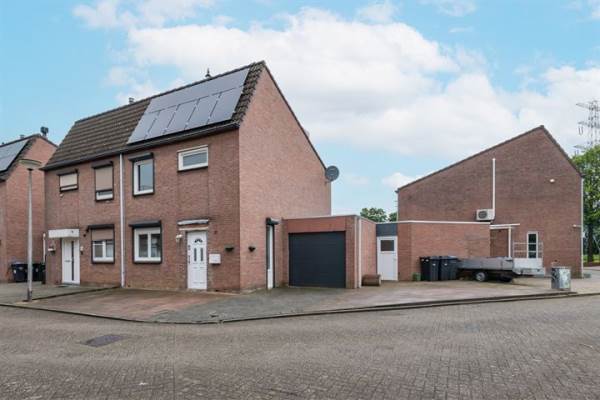 Woning Koraalerf 10 Heerlen