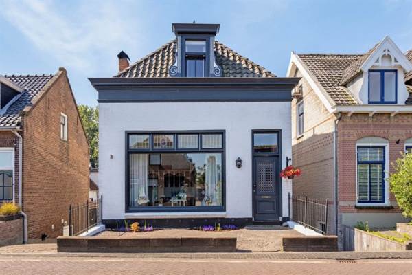 Woning Peulenstraat-zuid 75 Hardinxveld-Giessendam