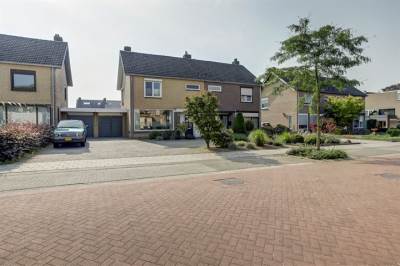 Woning Oranjestraat 17 Panningen