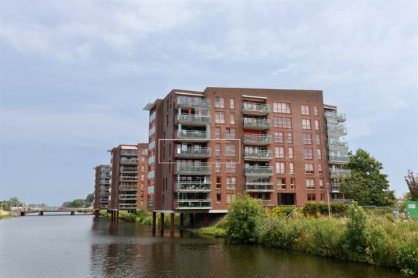 Woning Waterlinze 164 Hellevoetsluis