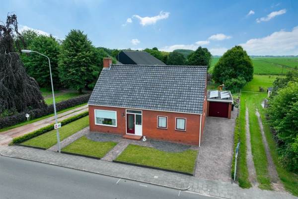 Woning Middenweg 102 Veendam