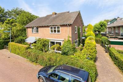 Woning Klaaskampen 33 Laren (NH)