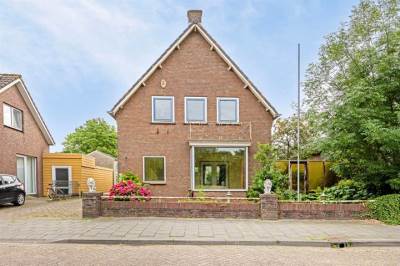 Woning Pastoor van der Plaatstraat 53 Rijpwetering