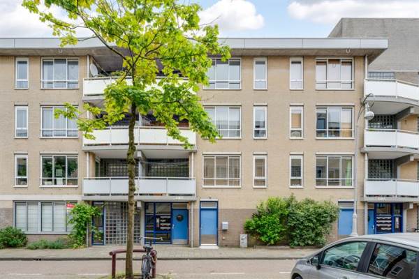 Woning Jacob Burggraafstraat 43 Amsterdam