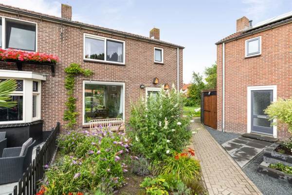 Woning Prinses Margrietstraat 15 Olst