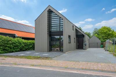 Woning Graauwedijk 51 Overschild