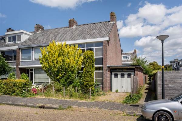 Woning Neuhuyslaan 19 Maassluis
