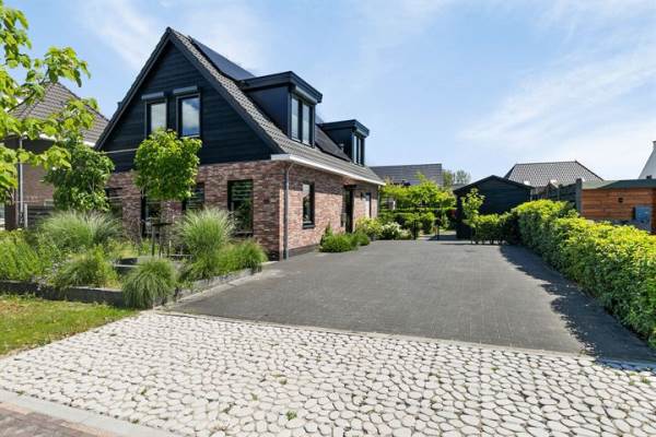 Woning Wintertaling 15 Numansdorp
