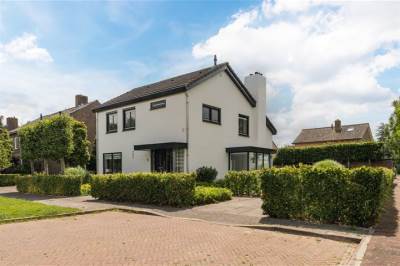 Woning van der Duyn van Maasdamlaan 5 Bunschoten-Spakenburg
