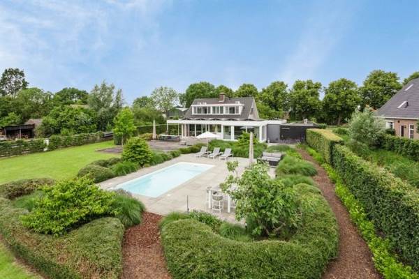 Woning Boveneind ZZ 9 Benschop