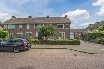 Woning Hoeksestraat 27 Rijen