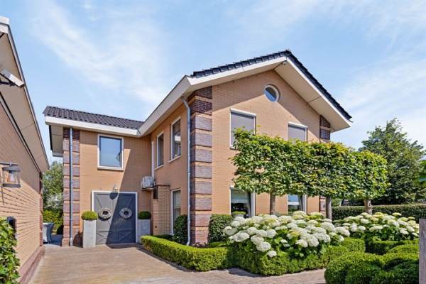 Woning Toermalijn 43 Rhoon