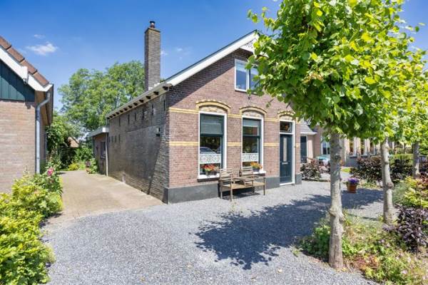 Woning J.J.Hofstrjitte 13 Gaastmeer
