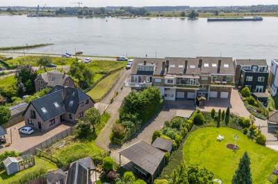 Woning Rivierdijk 188 Hardinxveld-Giessendam