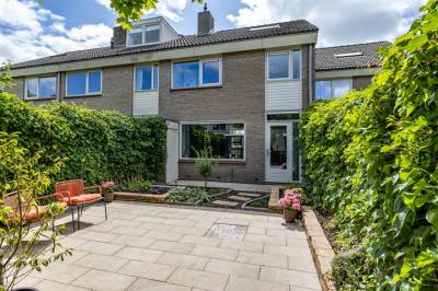 Woning 't Olde Hof 15 Winsum (GR)