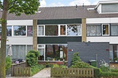 Woning Kortenaerstraat 83 Maasdijk
