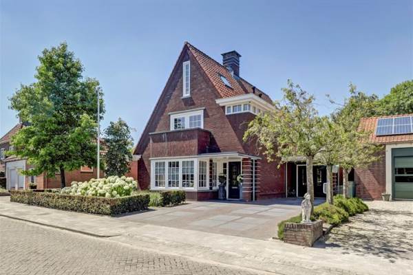 Woning Voorstraat 32 Almkerk