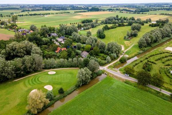 Woning Laagt 15 Almkerk
