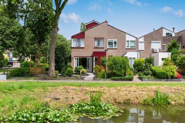 Woning Pieter Wariuslaan 111 Midwoud