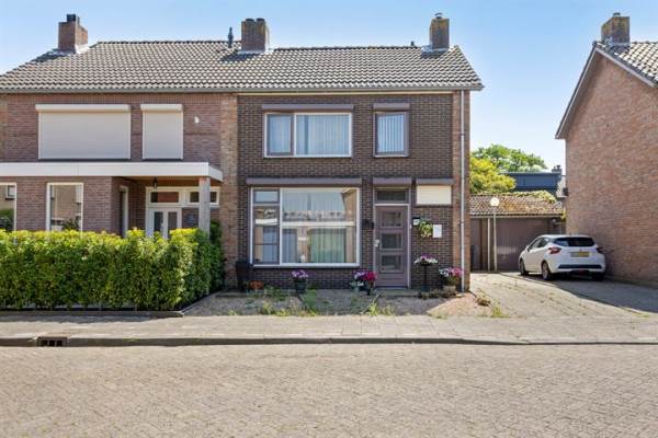 Woning Dr Ensinkstraat 57 Halsteren