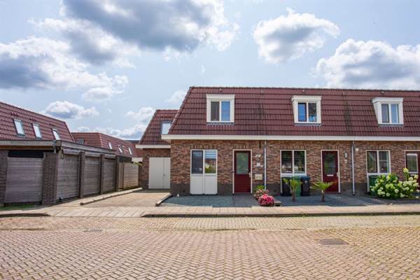 Woning Tulpstraat 56 Beneden-Leeuwen