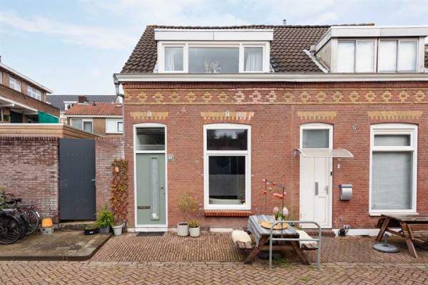 Woning Anthonie Camerlingstraat 2 Dordrecht
