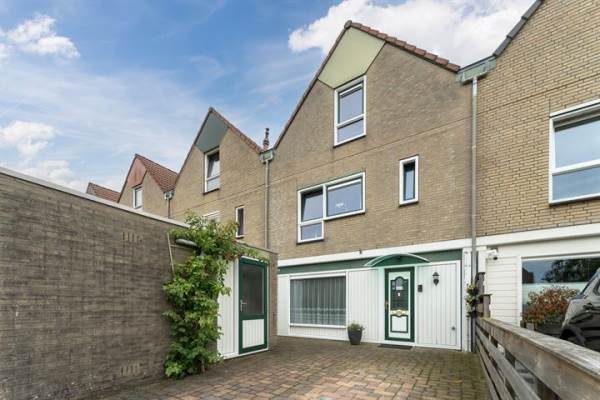 Woning Karveel 5886 Lelystad