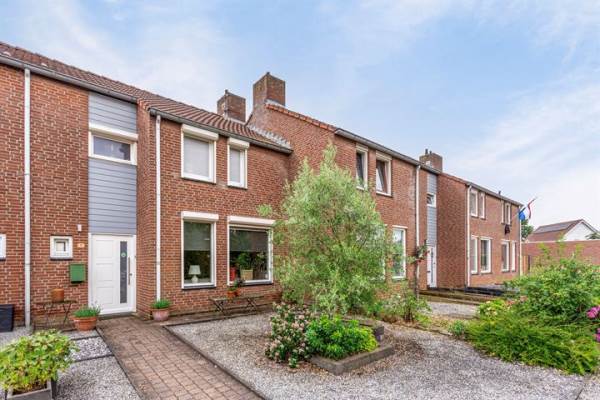 Woning Burgemeester Kellenersstraat 7 Stevensweert