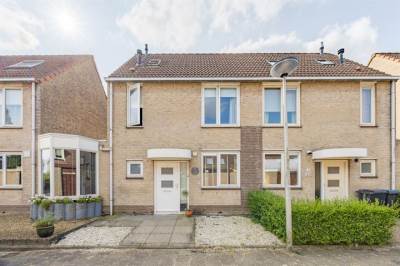 Woning Witsandstraat 6 Hellevoetsluis