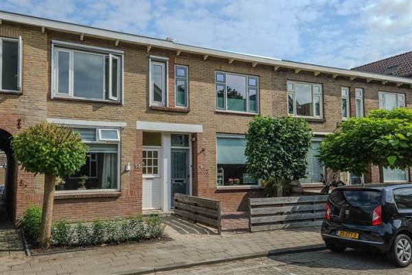 Woning Burgemeester Trooststraat 51 Waddinxveen