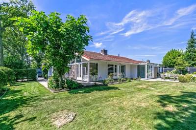 Woning Zeesterlaan 1 Oostkapelle