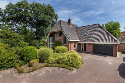 Woning Beusebergerweg 1 Holten