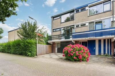Woning Van 't Hoffstraat 2 Nieuwerkerk aan den IJssel