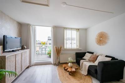 Woning Van Hogendorpstraat 824 Amsterdam