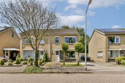 Woning De Heining 51 Zwanenburg