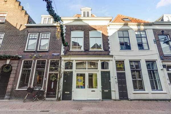 Woning Lange Groenendaal 96 Gouda