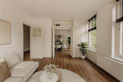 Woning Van Tuyll van Serooskerkenweg 2 Amsterdam