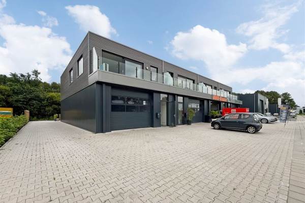 Woning Vlasveen 60 Roden